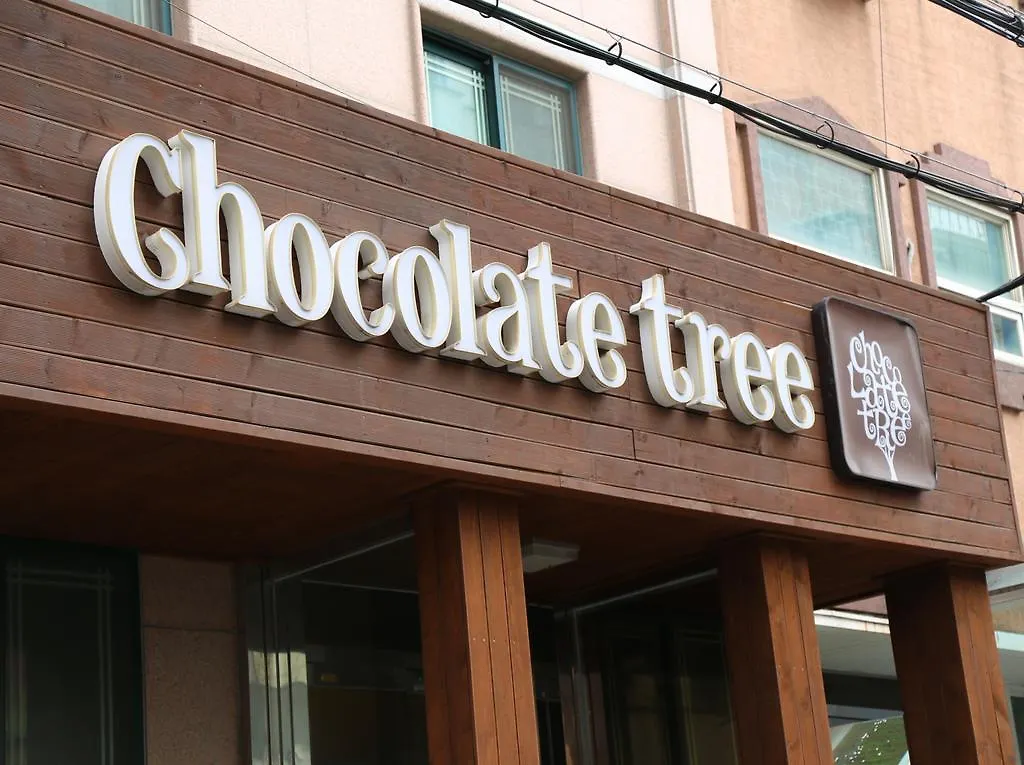 Chocolate Tree Sinchon Hotel Seoul 2*,  South Korea